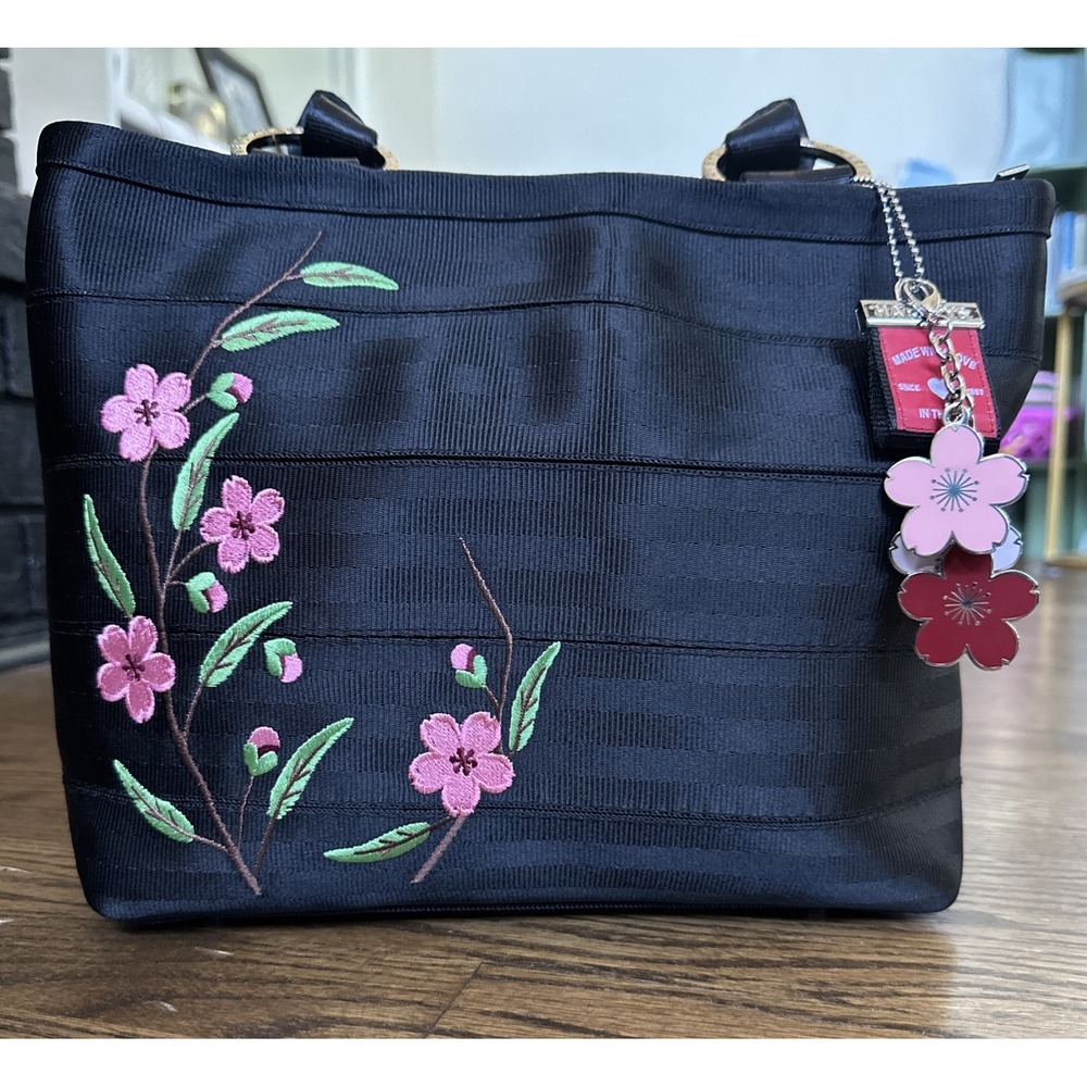 NWT Harveys Seatbelt Mini Ring Tote Collector Series Full Bloom Rare Retired
